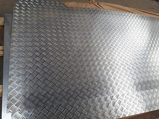 Алюминиевый лист рифленый лист Квинтет